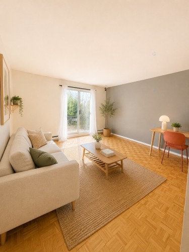 Salon - 6112 Av. De Montmagny, Montréal (Le Sud-Ouest), QC 