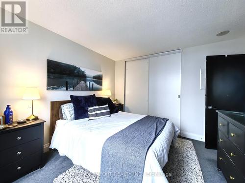 2007 - 33 Sheppard Avenue E, Toronto, ON 