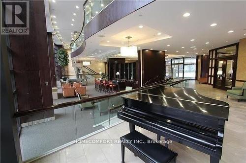 2007 - 33 Sheppard Avenue E, Toronto, ON 