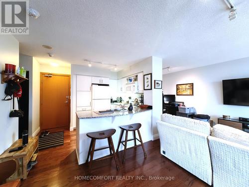 2007 - 33 Sheppard Avenue E, Toronto, ON 