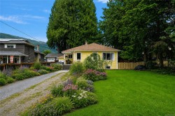15 King George St SOUTHLake Cowichan, BC V0R 2G0