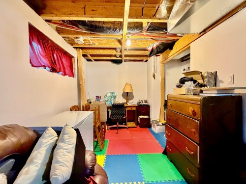 Boudoir - 8 Rue Aimé-Aubry, Rigaud, QC 