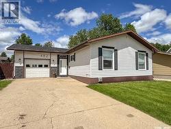 482 Russell CRESCENT  Swift Current, SK S9H 4S7