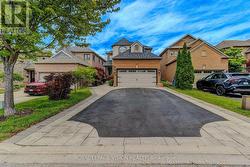 106 COPLEY STREET  Pickering, ON L1V 6V6