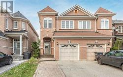 3330 FOUNTAIN PARK AVENUE  Mississauga, ON L5M 7E2