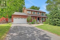 26 SPINDLE WAY  Ottawa, ON K2S 1J3