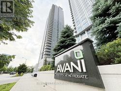 1222 - 275 VILLAGE GREEN SQUARE Toronto, ON M1S 0L8