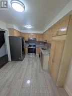 9 - 5030 HEATHERLEIGH AVENUE  Mississauga, ON L5V 1N1