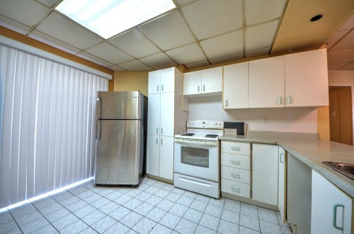 Kitchen - 23  - 25 Rue De L'Église, Montréal (Verdun/Île-Des-Soeurs), QC - Indoor Photo Showing Kitchen