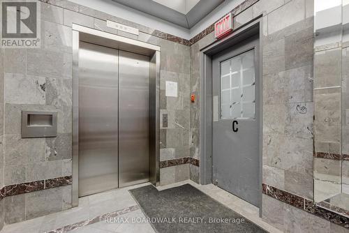 102 Bank Street, Ottawa, ON 