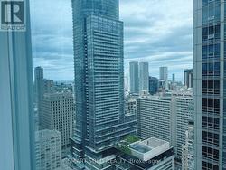 3306 - 763 BAY STREET  Toronto, ON M5G 2R3