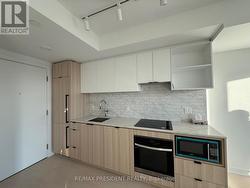 4217 - 252 CHURCH STREET Toronto, ON M5B 1Z2