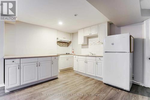 750 Queensbridge Drive, Mississauga, ON 