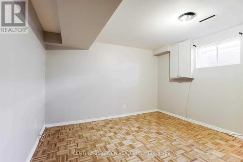 750 Queensbridge Drive, Mississauga, ON 