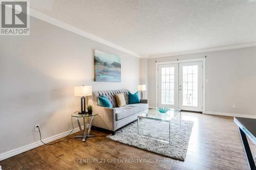 750 Queensbridge Drive, Mississauga, ON 