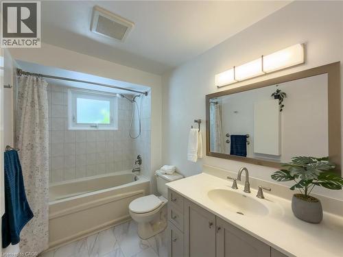 Bathroom - 1324 Bodley Road, Mississauga, ON 