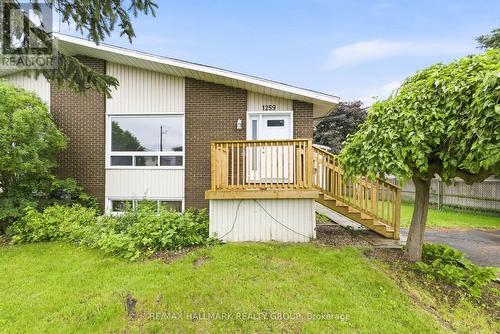 1259 MARENGER STREET  Ottawa, ON K1C 1S1