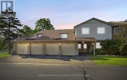 81 - 6797 FORMENTERA AVENUE  Mississauga, ON L5N 2L6