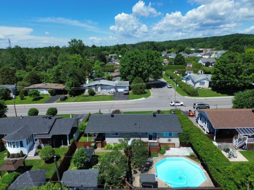 Face arrière - 23 Av. Hamford, Lachute, QC 