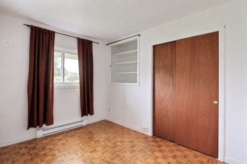 Chambre à coucher - 23 Av. Hamford, Lachute, QC 