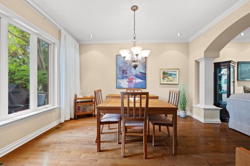 Dining Room - 7 Rue Duchâtel, Candiac, QC 