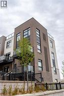 1585 ROSE Way Unit# 119 Milton, ON L9E 1N4