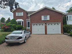 190 RAYMERVILLE DRIVE N Markham, ON L3P 6S8