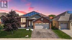 92 WHITE WATER DRIVE Norfolk, ON N0A 1N9