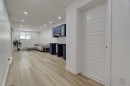 Salon - 1A-8955 Rue De Reims, Montréal (Ahuntsic-Cartierville), QC 