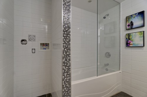 Salle de bains - 1A-8955 Rue De Reims, Montréal (Ahuntsic-Cartierville), QC 