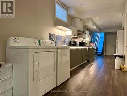 86 PEMBERTON AVENUE  Toronto, ON M2M 1Y5