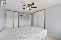 Two Closets - 