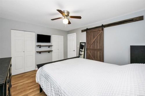 1290 Mckenzie Dr, Duncan, BC 