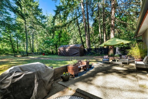 1290 Mckenzie Dr, Duncan, BC 