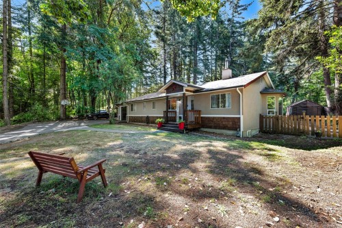 1290 Mckenzie Dr, Duncan, BC 