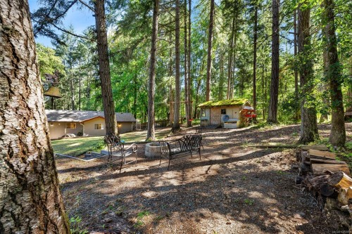 1290 Mckenzie Dr, Duncan, BC 