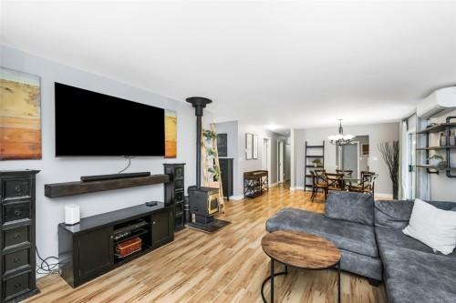 1290 Mckenzie Dr, Duncan, BC 