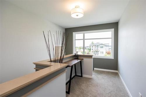 331 Tanager Trl, Winnipeg, MB 