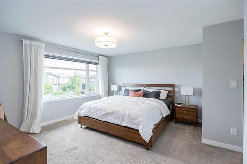 331 Tanager Trl, Winnipeg, MB 