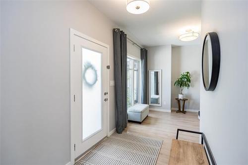 331 Tanager Trl, Winnipeg, MB 