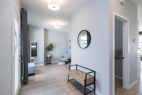331 Tanager Trl, Winnipeg, MB 