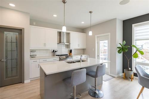 331 Tanager Trl, Winnipeg, MB 