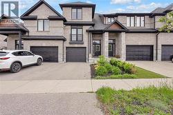 256 FALCONRIDGE Drive  Kitchener, ON N2K 0C5