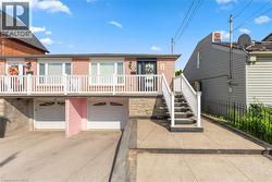 202 RAY Street N  Hamilton, ON L8R 2Y2