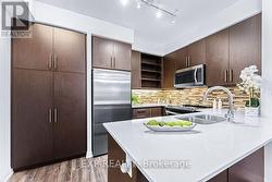 502 - 65 ONEIDA CRESCENT SE Richmond Hill, ON L4B 0A1