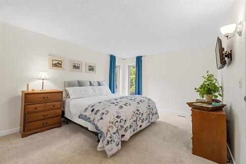 42 Knotsberry Bay, Winnipeg, MB 