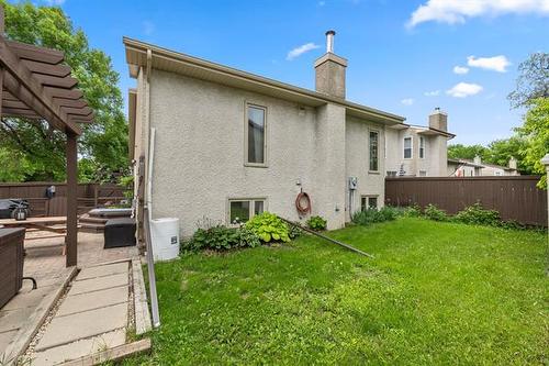 42 Knotsberry Bay, Winnipeg, MB 