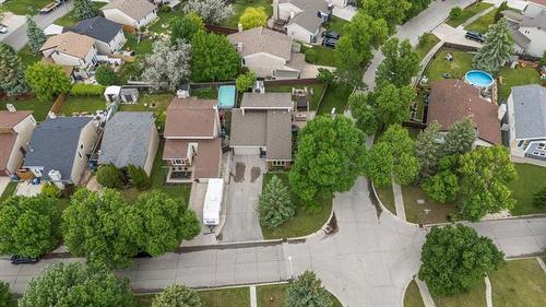 42 Knotsberry Bay, Winnipeg, MB 