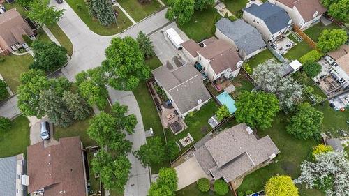 42 Knotsberry Bay, Winnipeg, MB 