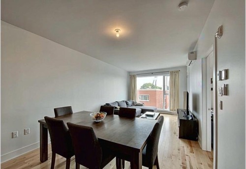 Dining Room - 404-3950 Rue Sherbrooke E., Montréal (Mercier/Hochelaga-Maisonneuve), QC 